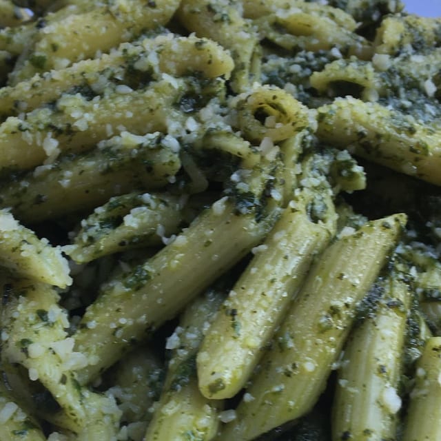 Pasta al Pesto.