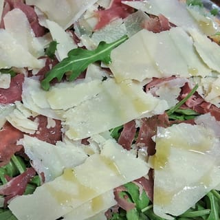 GF Arugula e Prosciutto Pizza
